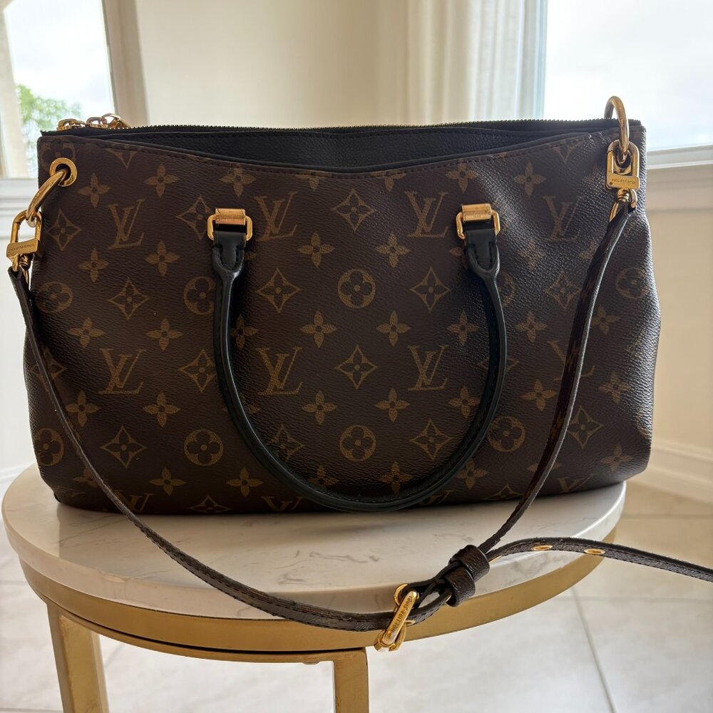 Louis Vuitton Pallas Monogram Full Noir